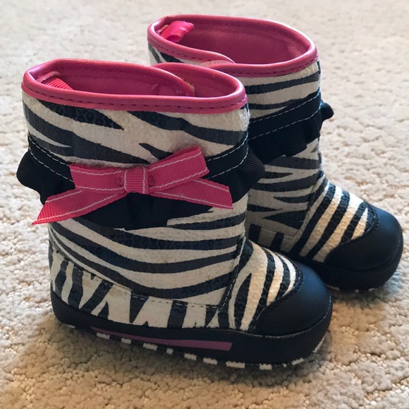 Baby Girl Zebra Boots Size 3 - Picture 1 of 7